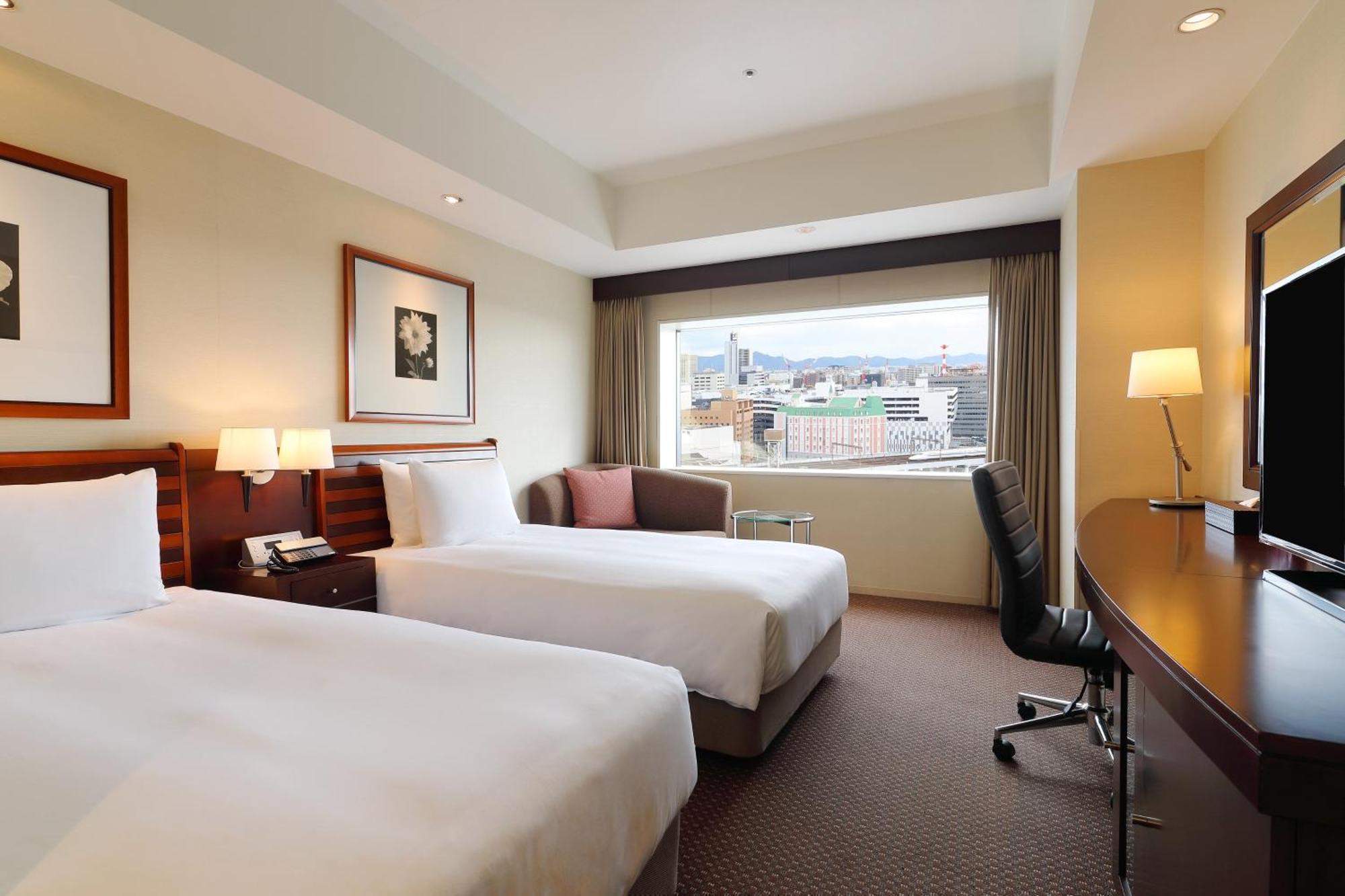 Ana Crowne Plaza Okayama By Ihg Hotel Bagian luar foto
