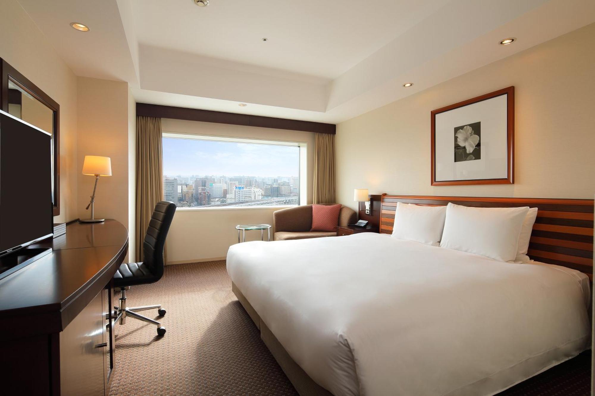 Ana Crowne Plaza Okayama By Ihg Hotel Bagian luar foto