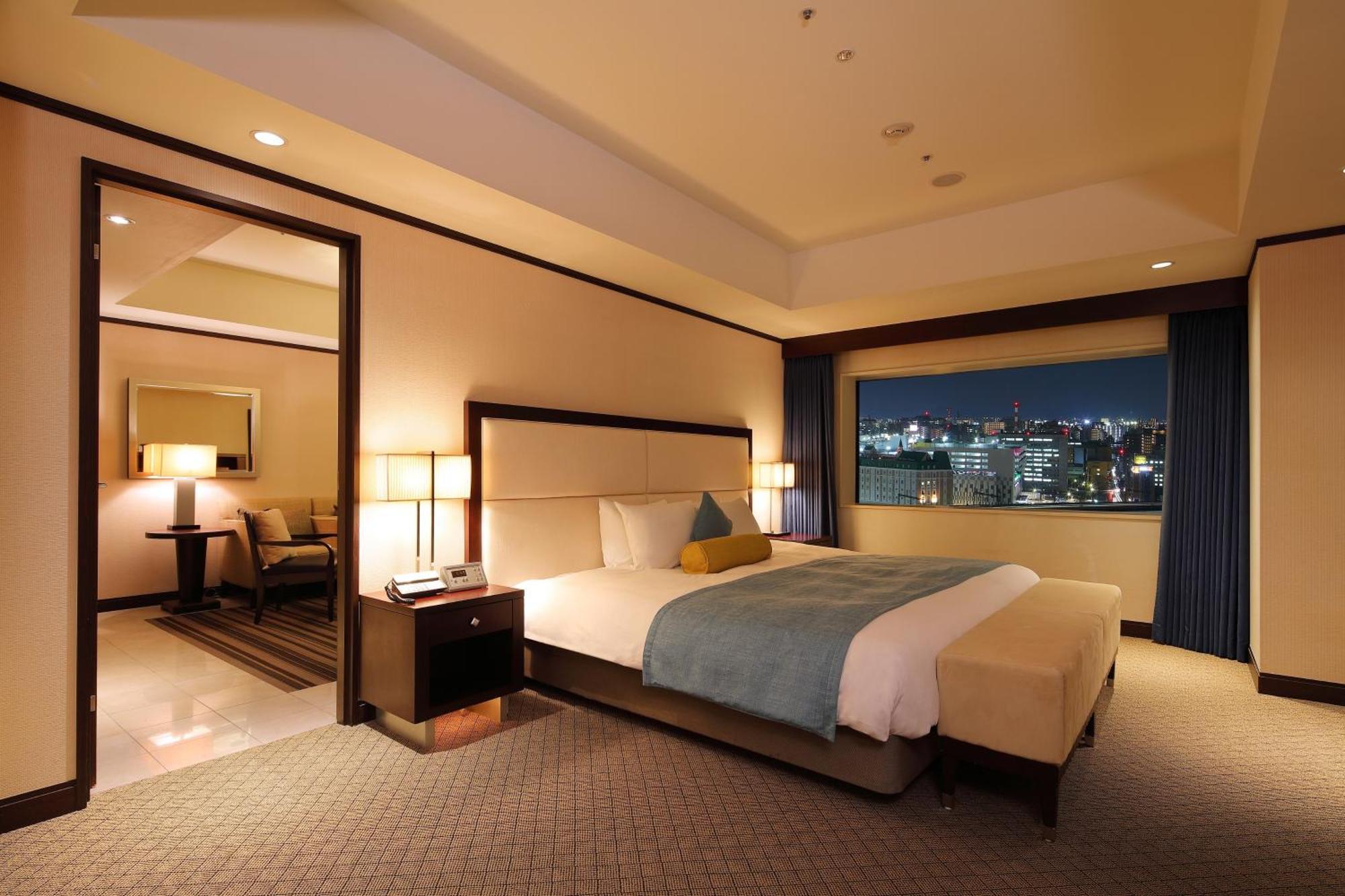 Ana Crowne Plaza Okayama By Ihg Hotel Bagian luar foto