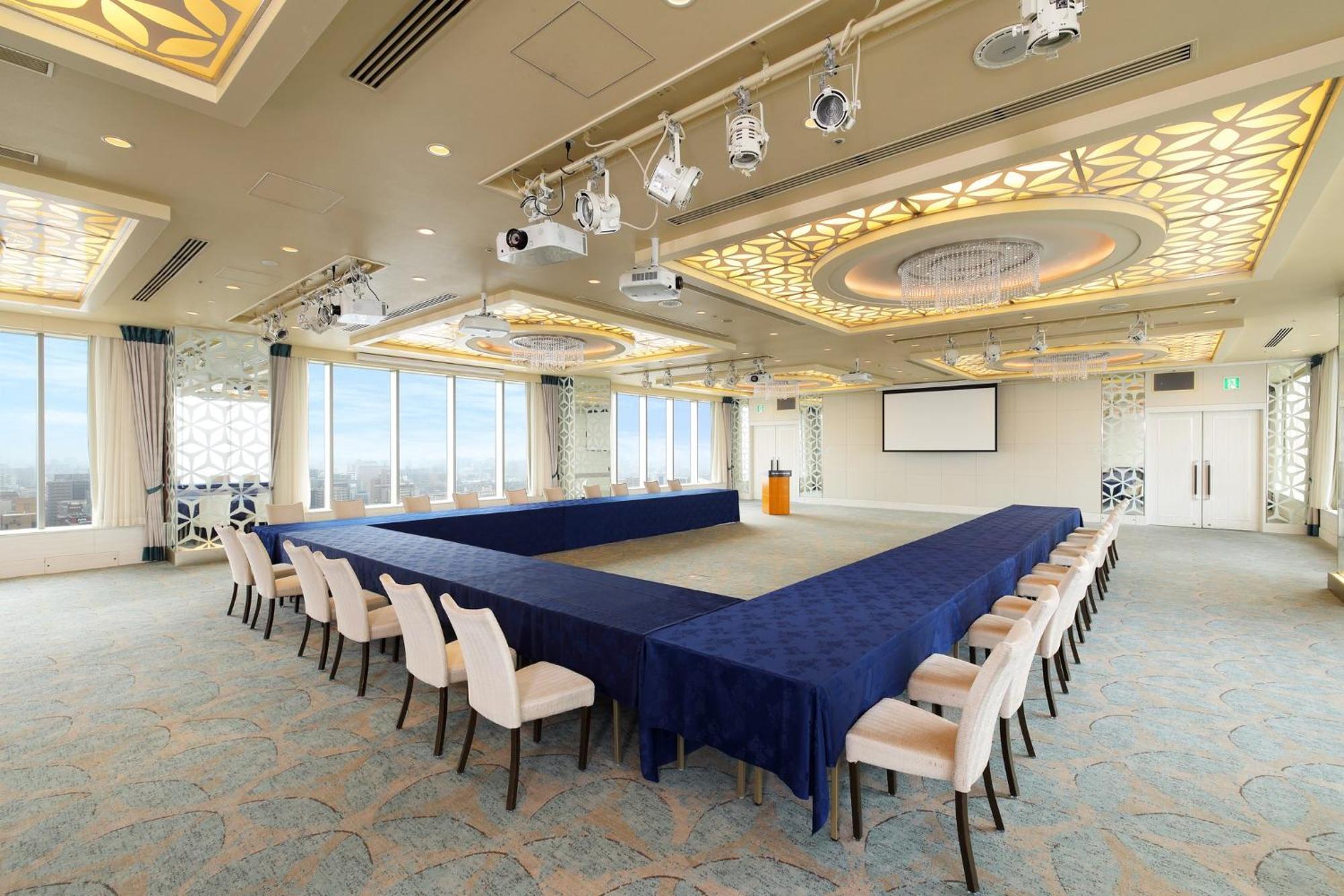 Ana Crowne Plaza Okayama By Ihg Hotel Bagian luar foto