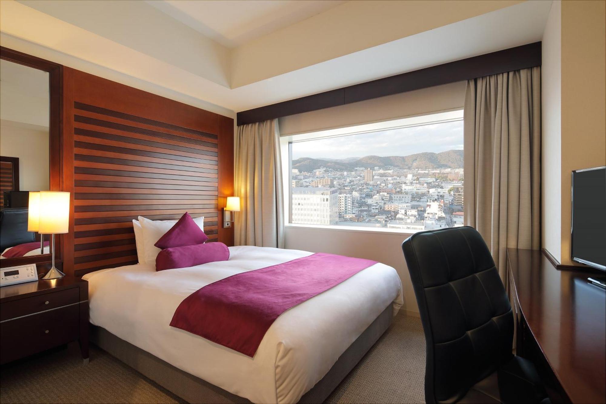 Ana Crowne Plaza Okayama By Ihg Hotel Bagian luar foto